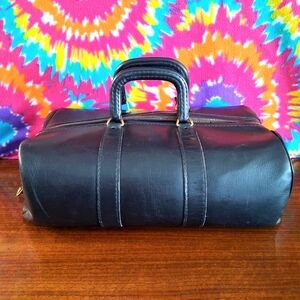 Vintage Homa Doctors Bag Medical Black Leather Brass Hardware Zipper Top Classic